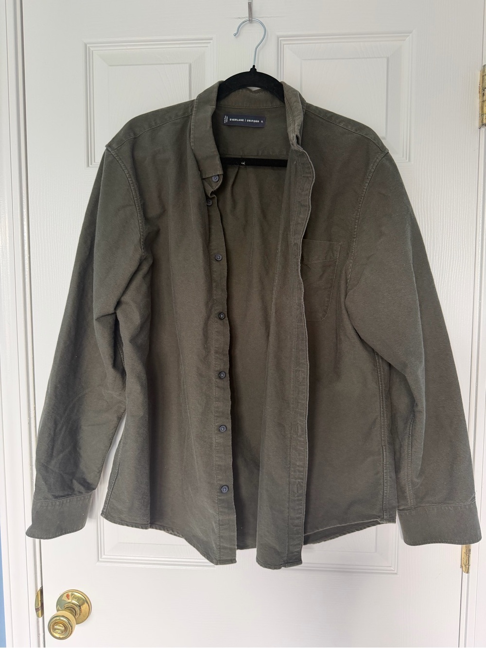 Everlane Men's Green Uniform Button Down Shirt Size Extra Large - Picture 2 of 8